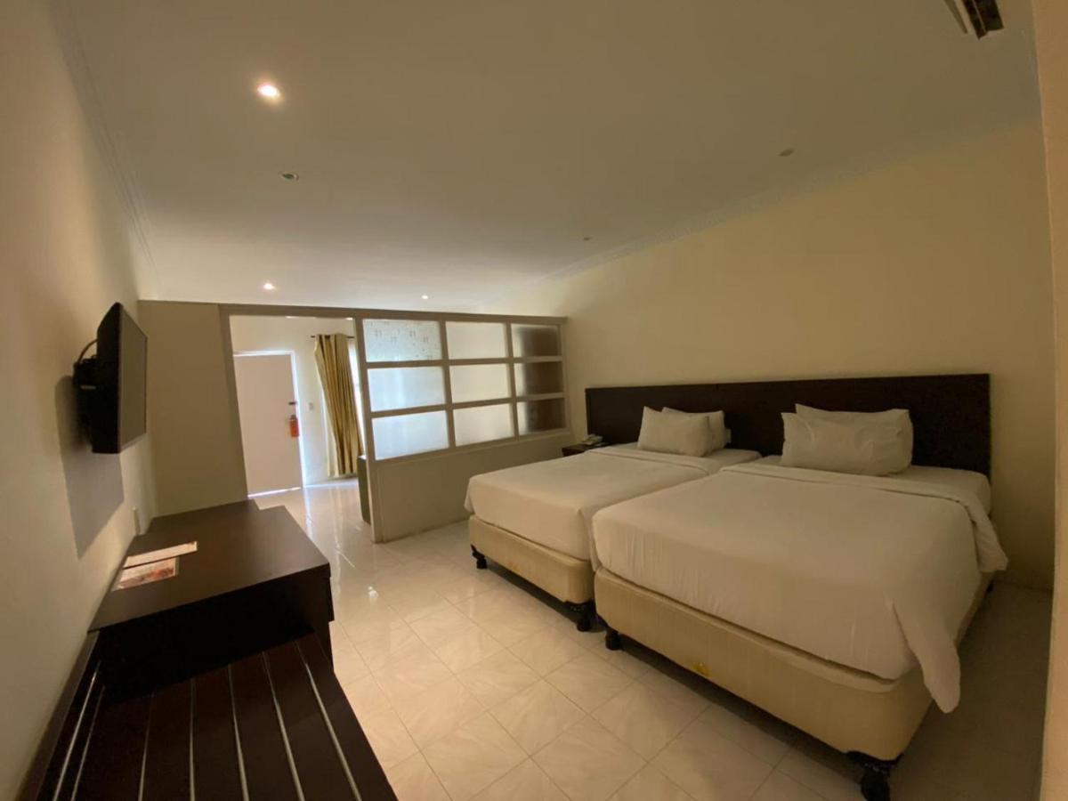 Khas Parapat Extérieur photo