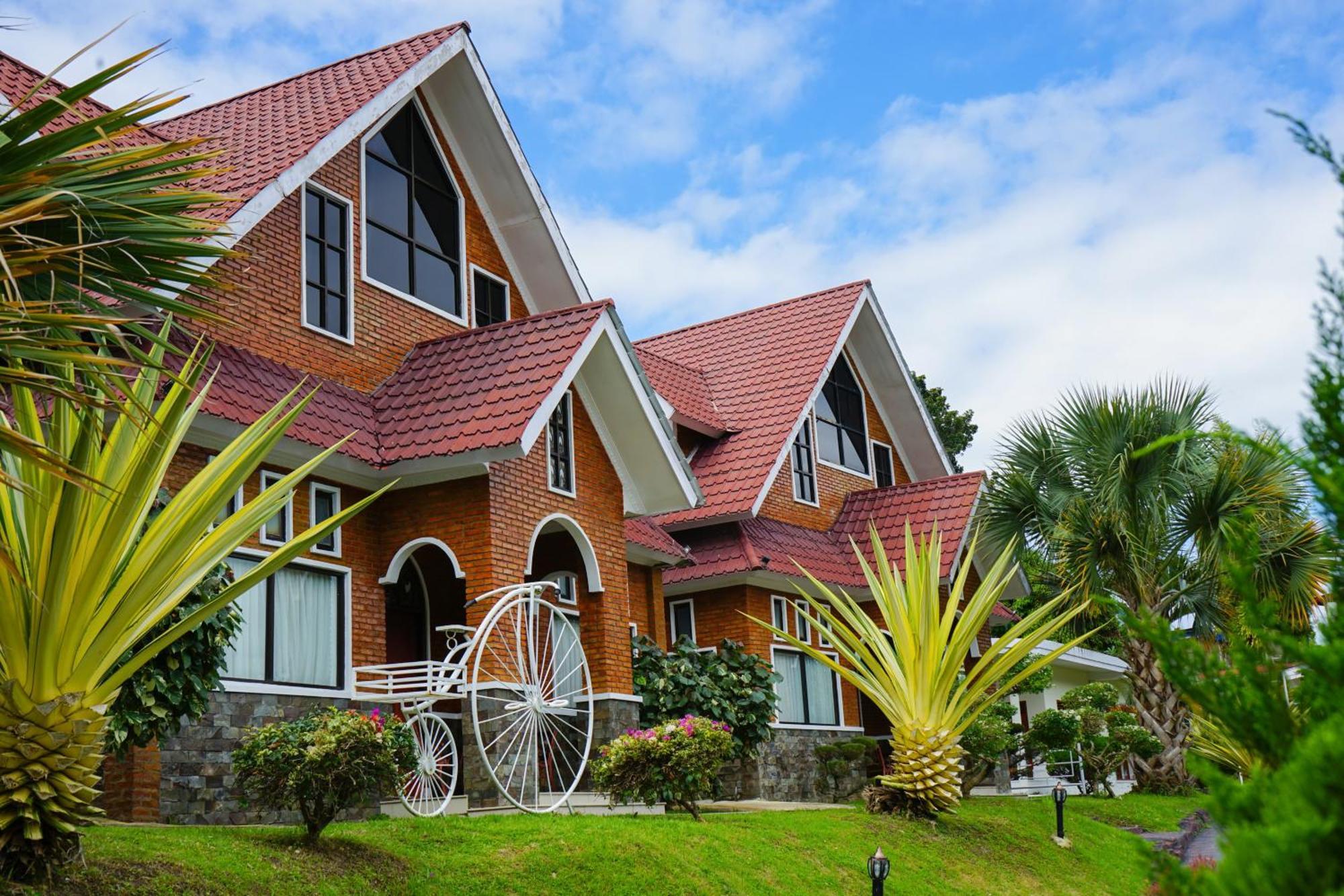 Khas Parapat Extérieur photo