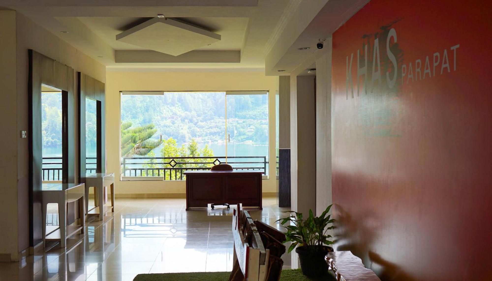 Khas Parapat Extérieur photo