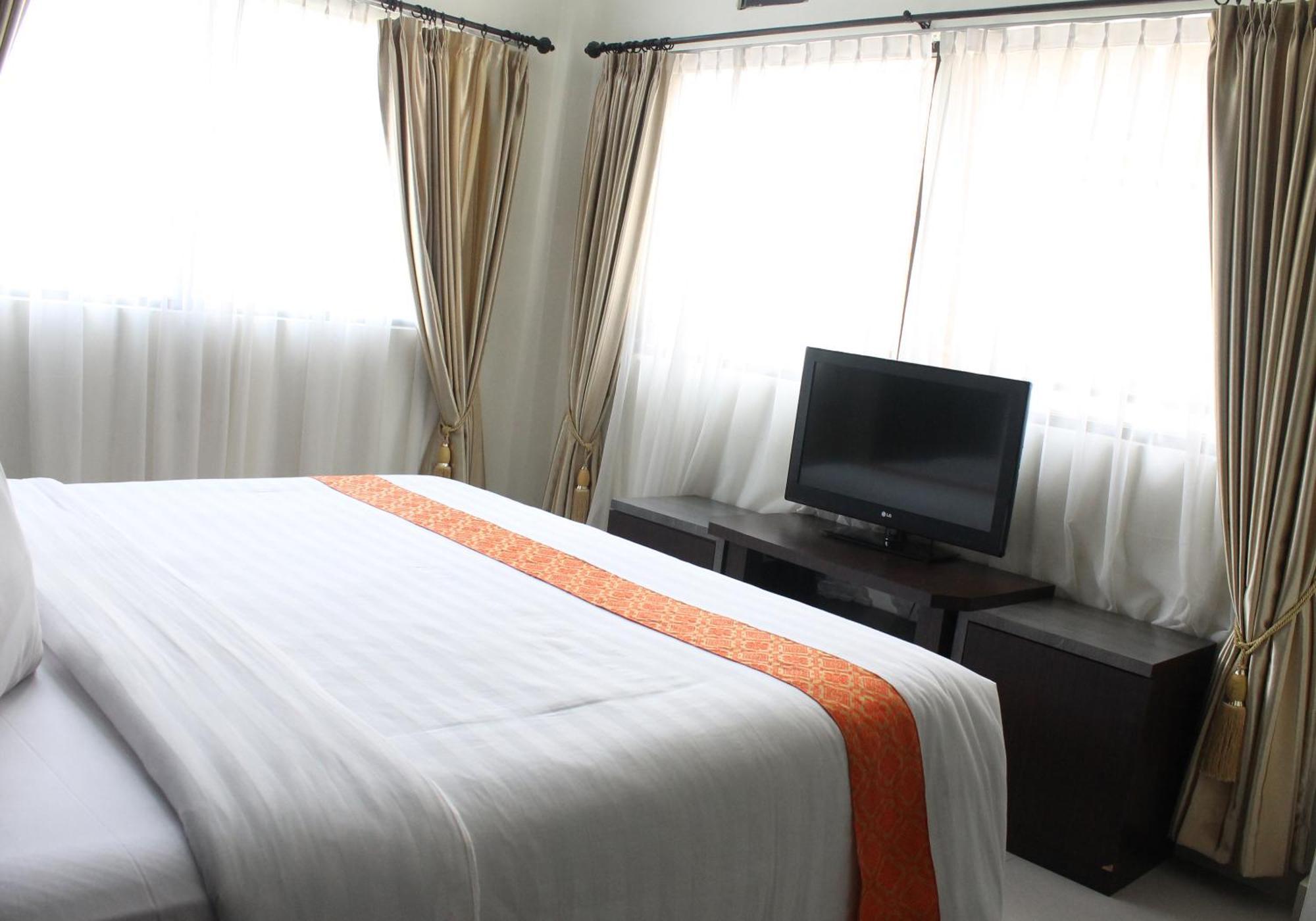 Khas Parapat Extérieur photo